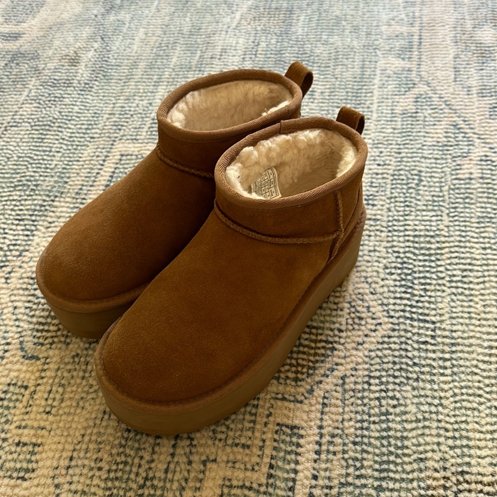 Platform Ultra Mini Uggs